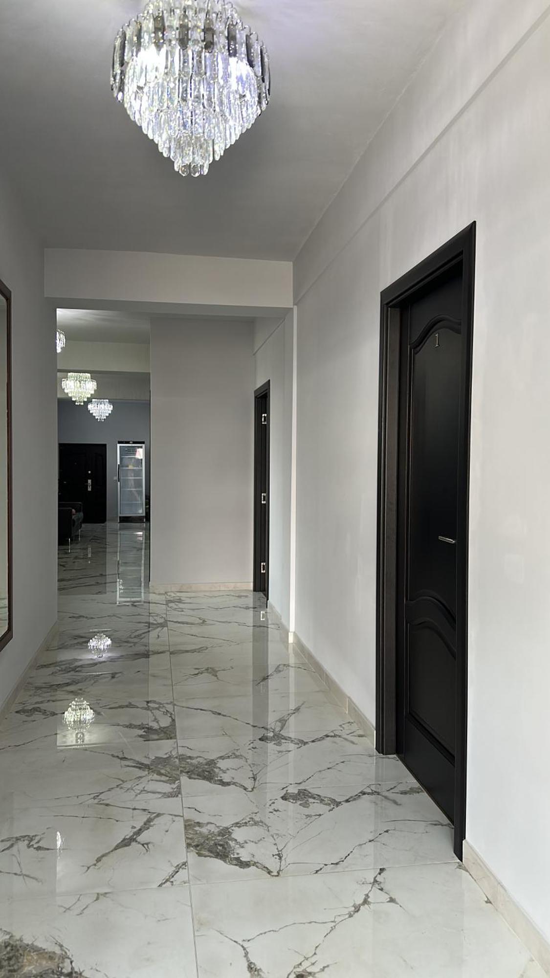 Modern House Hotel Sighetu Marmatiei Exterior photo